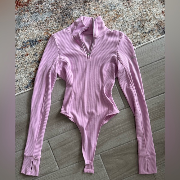 Alo Yoga Rise-Up Long Sleeve Bodysuit, Sugarplum Pink - Picture 1 of 4